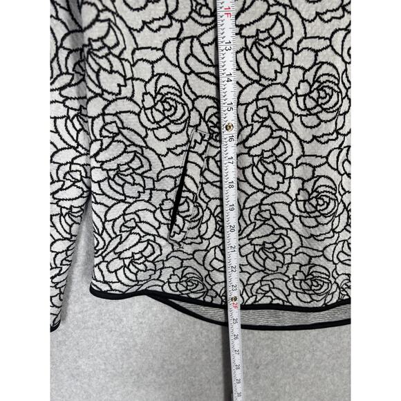 Elle Shirt Small Gray Knit Pockets Textured Feminine Minimalist Cottage Lounge - Picture 6 of 11
